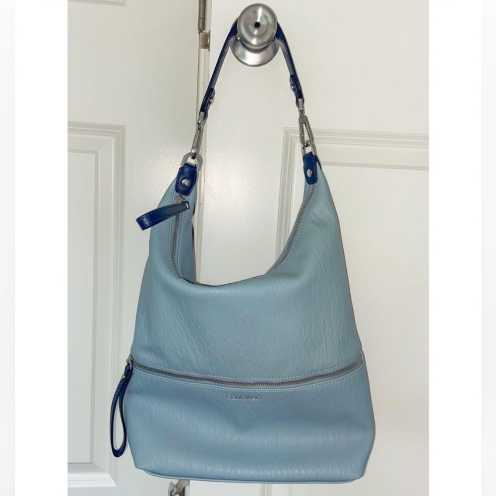 Calvin Klein Purse - Picture 2 of 3